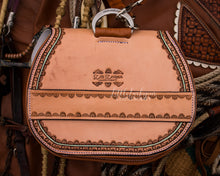 Load image into Gallery viewer, 🌸Saddle Bag Purse🌸