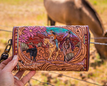 Load image into Gallery viewer, Clutch Wallets
