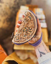 Load image into Gallery viewer, Lavender Cosmos Clutch
