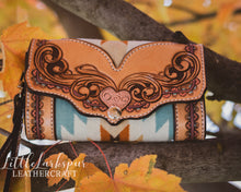 Load image into Gallery viewer, Pendleton Clutch
