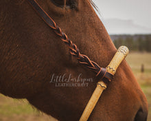 Load image into Gallery viewer, Bosal Hanger - Side Attachment
