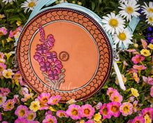 Load image into Gallery viewer, Bay Roan Round Purse
